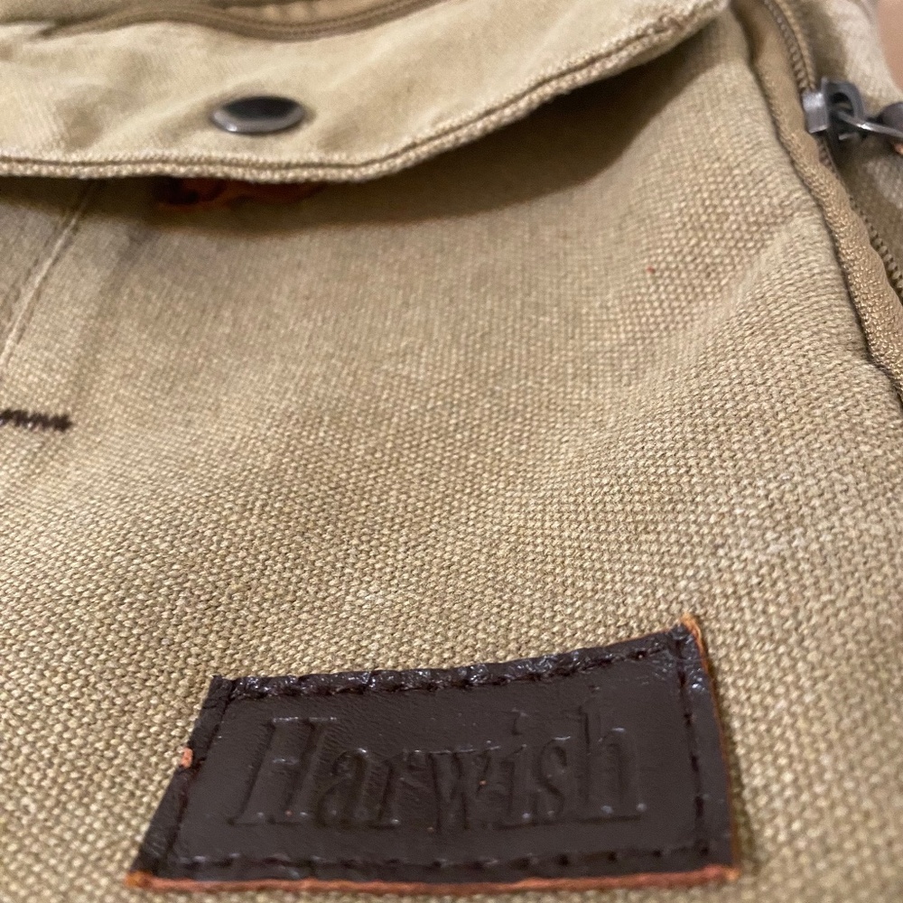 Harwish crossbody purse